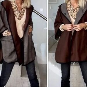 Cabi Women’s Baskerville Hooded Cape Plaid Chocolate Brown Reversible Oversized